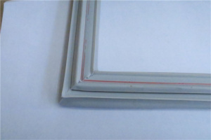 УПЛОТНИТЕЛЬ ДВЕРИ BF102S