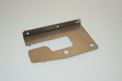 5072180. КРОНШТЕЙН ШАРНИРНОГО РЫЧАГА ЛЕВЫЙ