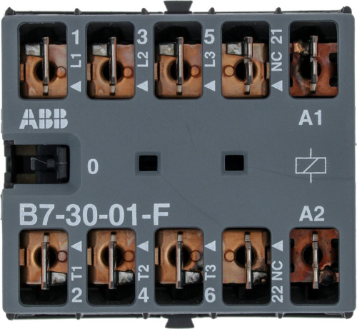 5974935. КОНТАКТОР  230V AC 50/60HZ 16A 4VIA U