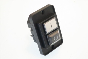 ПЕРЕКЛЮЧАТЕЛЬ ТРЕХФАЗНЫЙ