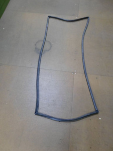 УПЛОТНИТЕЛЬ