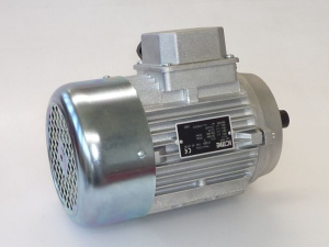 ТРЕХФАЗНЫЙ МОТОР T80B6 0,55КВТ