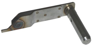 ПЕТЛЯ ДВЕРЦЫ ЛЕВАЯ