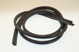 УПЛОТНИТЕЛЬ ДВЕРИ ВСТАВНОЙ