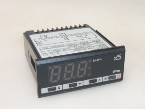 КОНТРОЛЛЕР