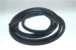 УПЛОТНИТЕЛЬ ДВЕРЦЫ ДУХОВКИ