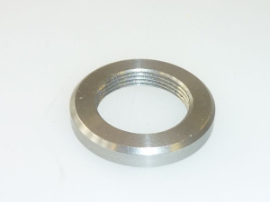 КОЛЬЦЕВАЯ ГАЙКА ДЛЯ КРАНА