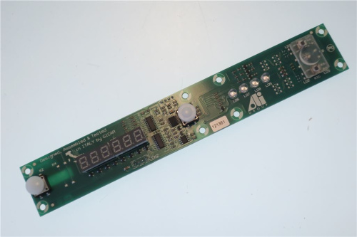 5107266. КНОПОЧНАЯ ЦИФРОВАЯ ПАНЕЛЬ 7S 2X3 RED