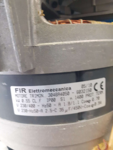 ЭЛЕКТРОДВИГАТЕЛЬ 3046A4050 0,55 КВТ 230/400 В 50 ГЦ