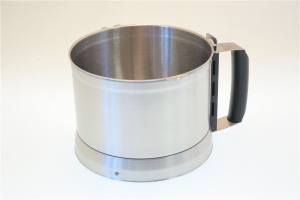 ЕМКОСТЬ С ЗАХВАТАМИ