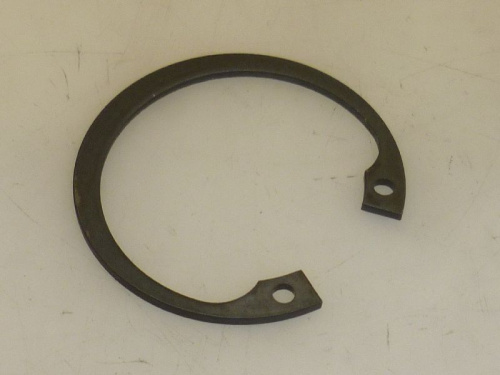 5055892. ВНУТРЕННЫЙ SEEGER  Ø 40 UNI 7437 C72