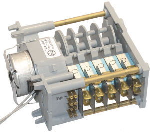 ПРОГРАММАТОР  7805F1 5 КУЛАЧК.