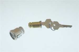 ЗАМОК С КЛЮЧАМИ