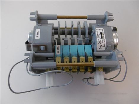 5078475. ПРОГРАММАТОР 7805DV 6S-120S 230В 50Гц
