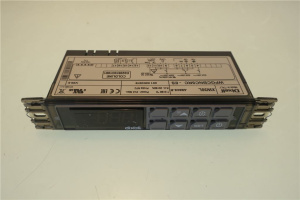 РЕГУЛЯТОР ЭЛЕКТРОННЫЙ DIXELL XW30L-CL01