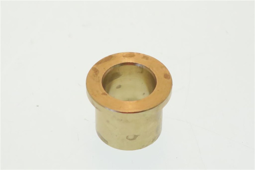 7121877. ВТУЛКА ДВЕРИ FC D13 H=2