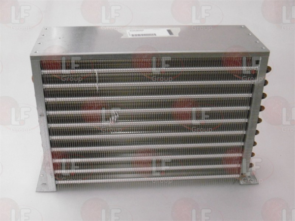 40A9669. CONDENSATORE 430x275x140 mm