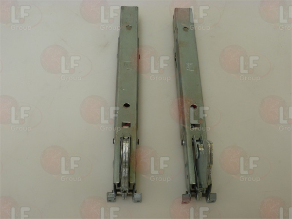 40C3026. CERNIERA PORTA FORNO